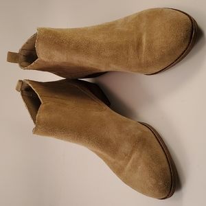 Giannini Bini Suede Tan Ankle Boot